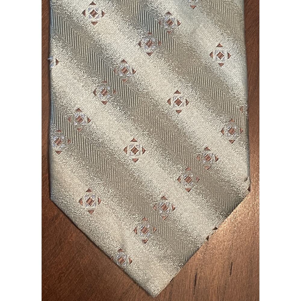 Ferucci Green Hand Made 100% Silk Men’s Neck Tie Made In China